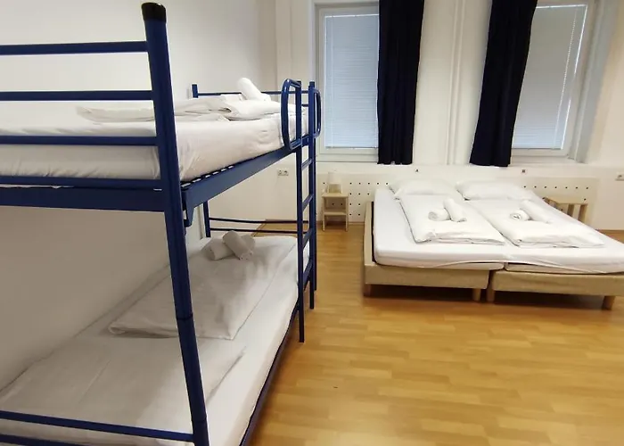 City Hotel 3*